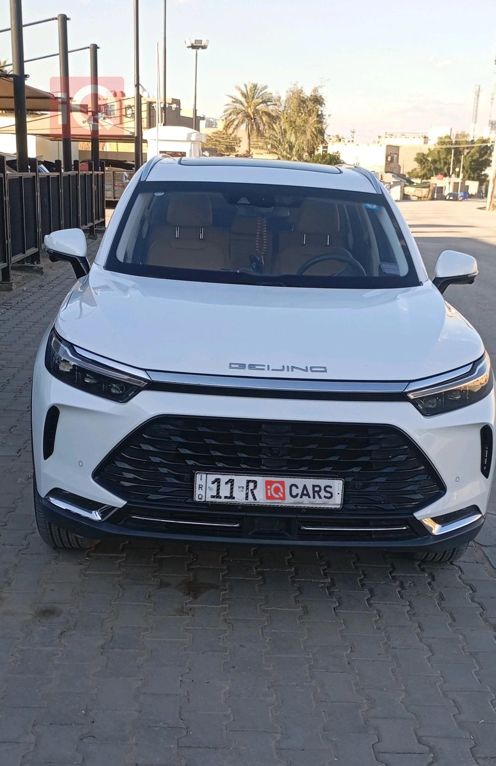 BAIC X7